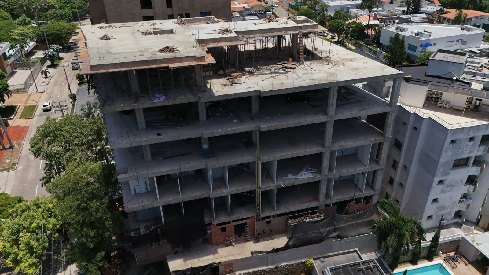 Vista aérea del Edificio Casa Grande en construcción